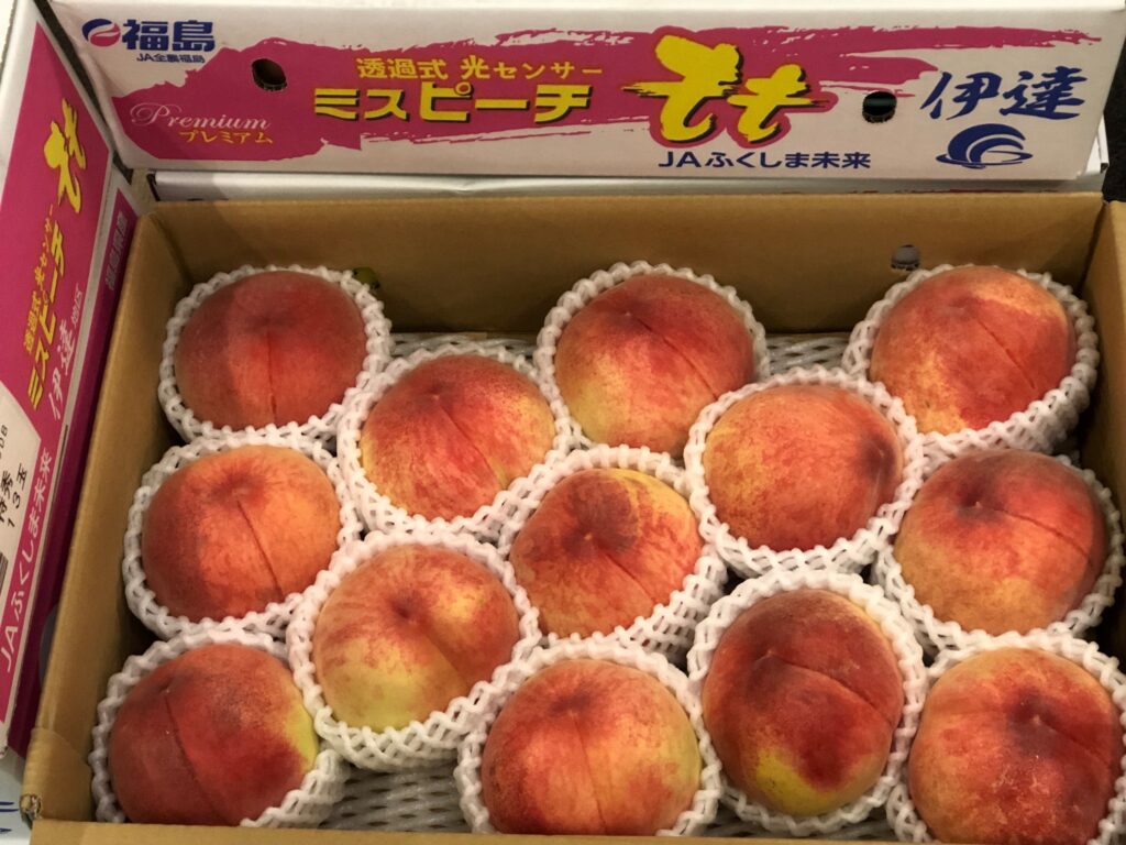 福島県産の桃